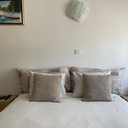 Elena Apartment Palit Exterior foto