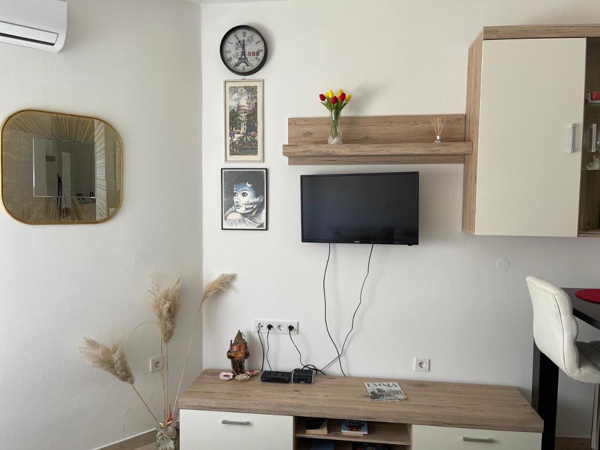 Elena Apartment Palit Exterior foto